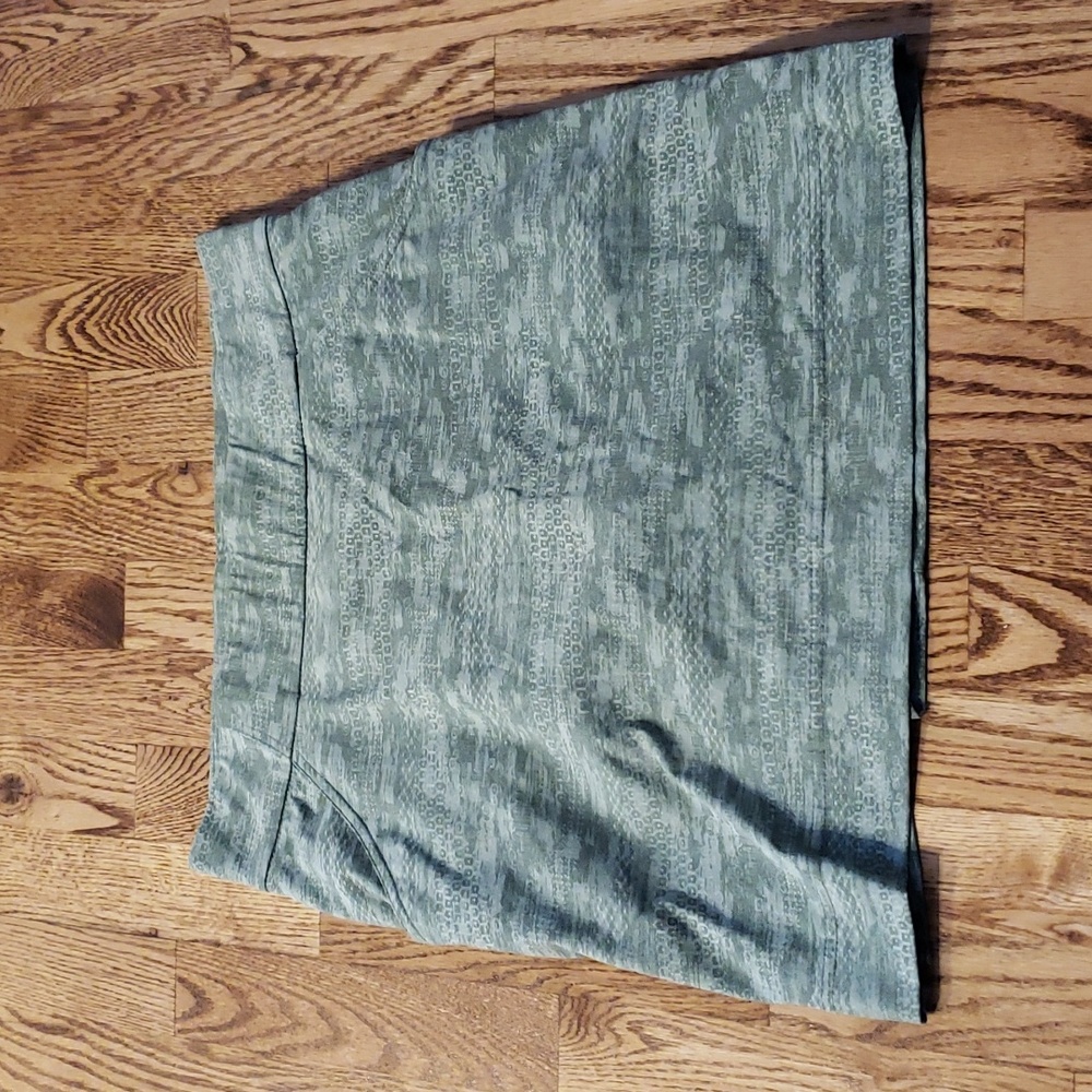 (M) Columbia Omni-Shield Advanced Repellency Skort Activewear Athleisure Hiking